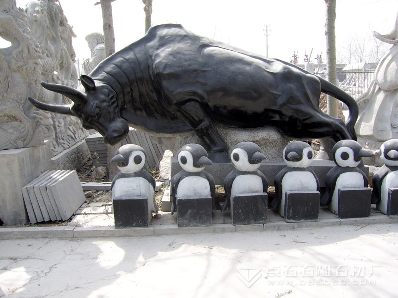 石雕牛 青石噴漆