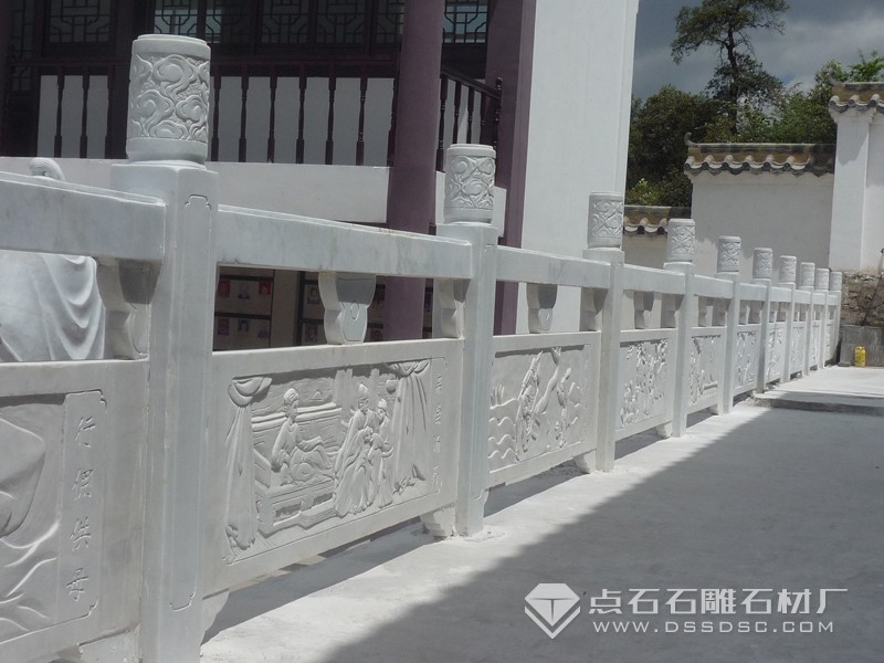 漢白玉欄桿 浮雕石欄桿