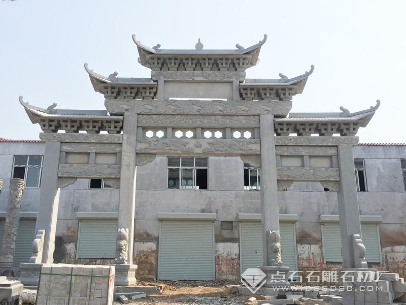 三門五樓青石石牌樓