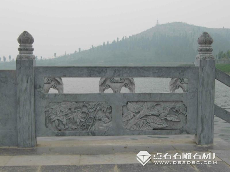 青石欄桿 青石欄桿