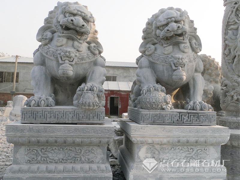 石雕獅子