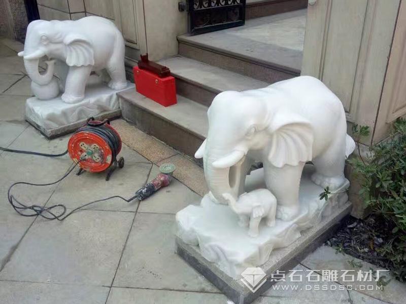 漢白玉石雕大象 漢白玉石雕大象