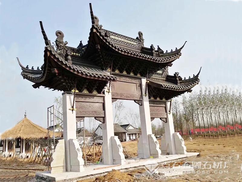 木石組合結構石牌坊