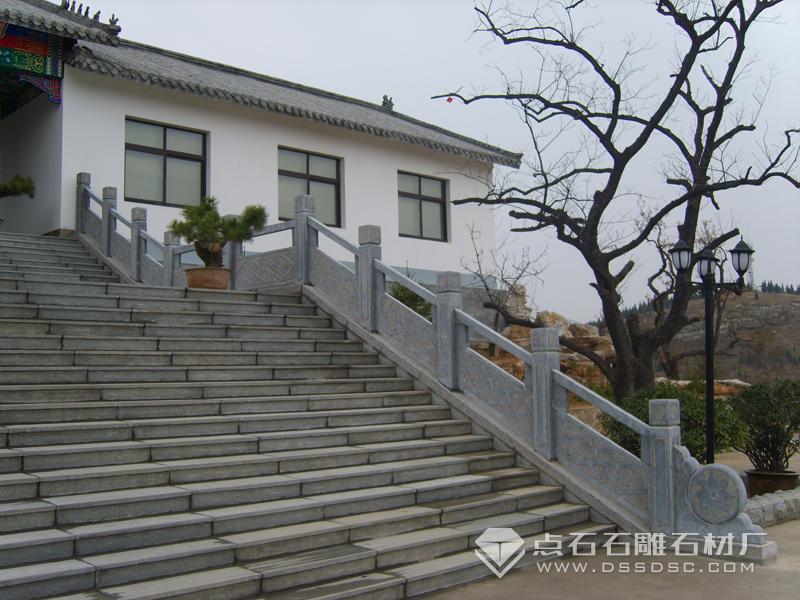 石護欄 石欄板安裝的效果